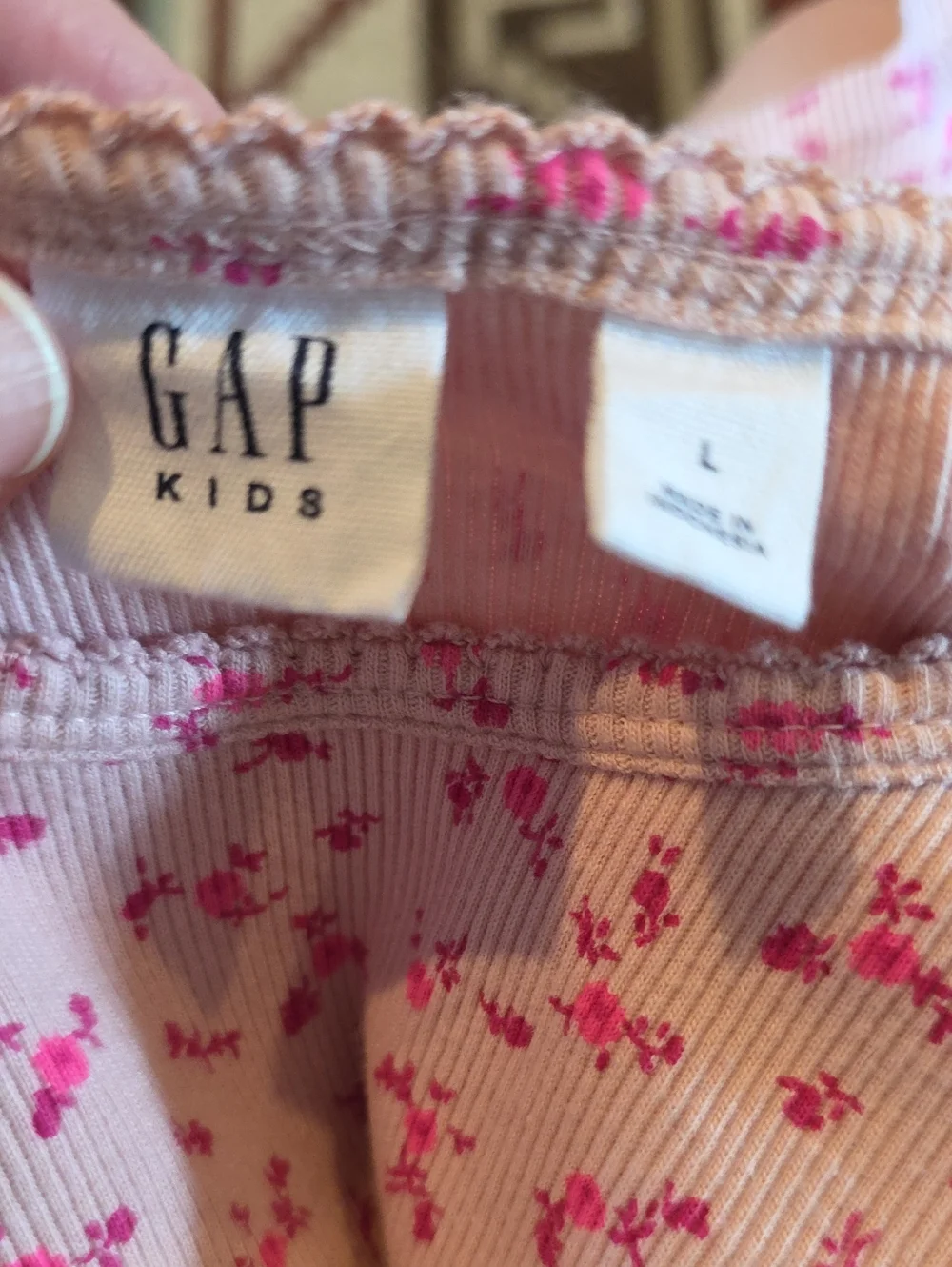GAP Kids Ribbed Tees Size Large